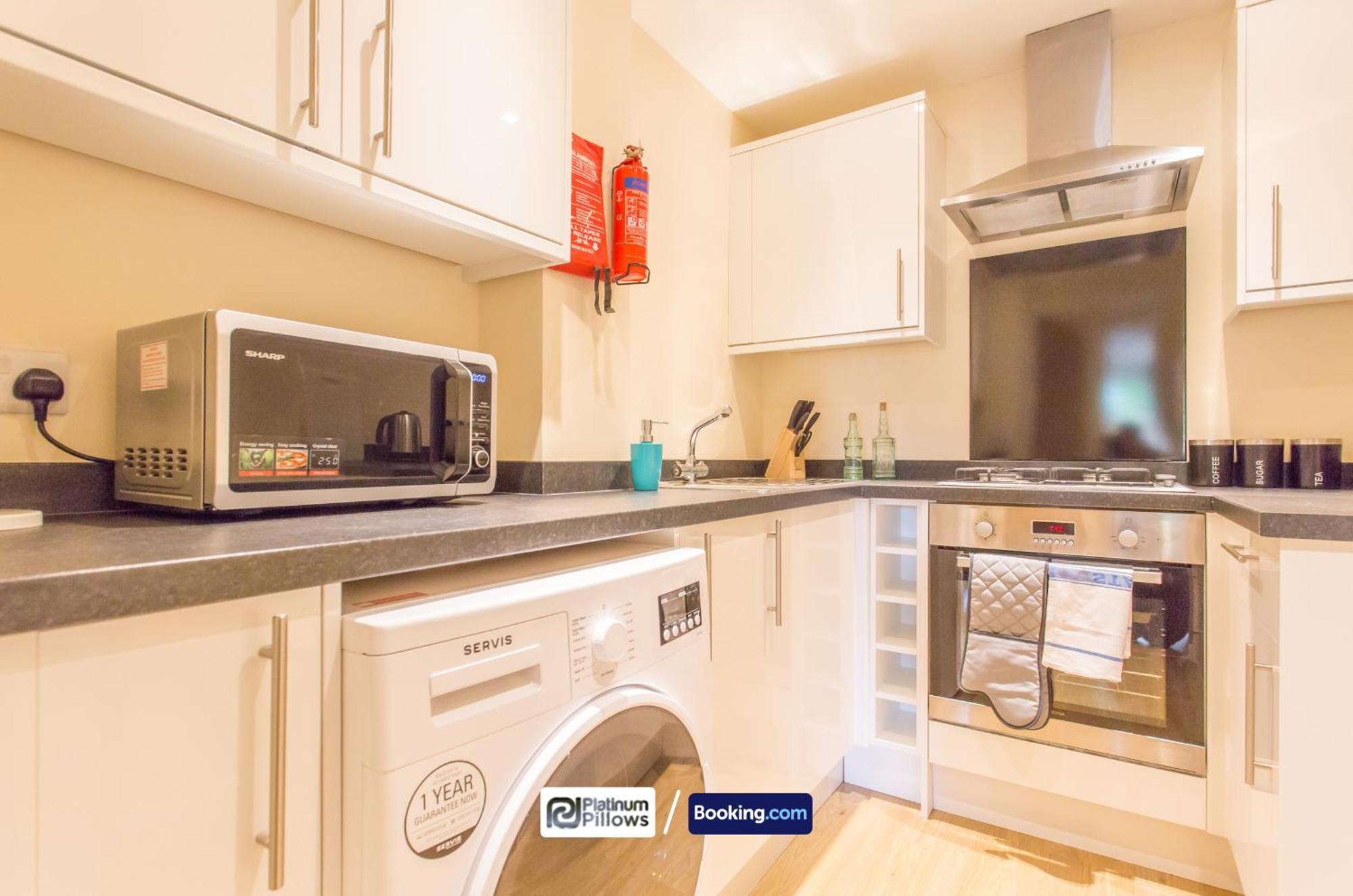 Modern Oxford 2 Bedroom Apartments, Near Headington Hospital, Families & Contractor Accommodation With Parking Exteriör bild