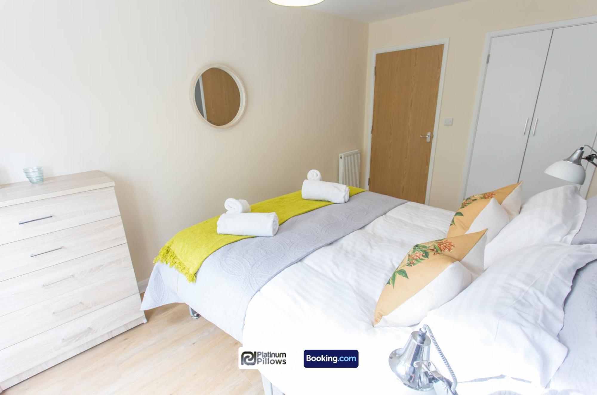 Modern Oxford 2 Bedroom Apartments, Near Headington Hospital, Families & Contractor Accommodation With Parking Exteriör bild