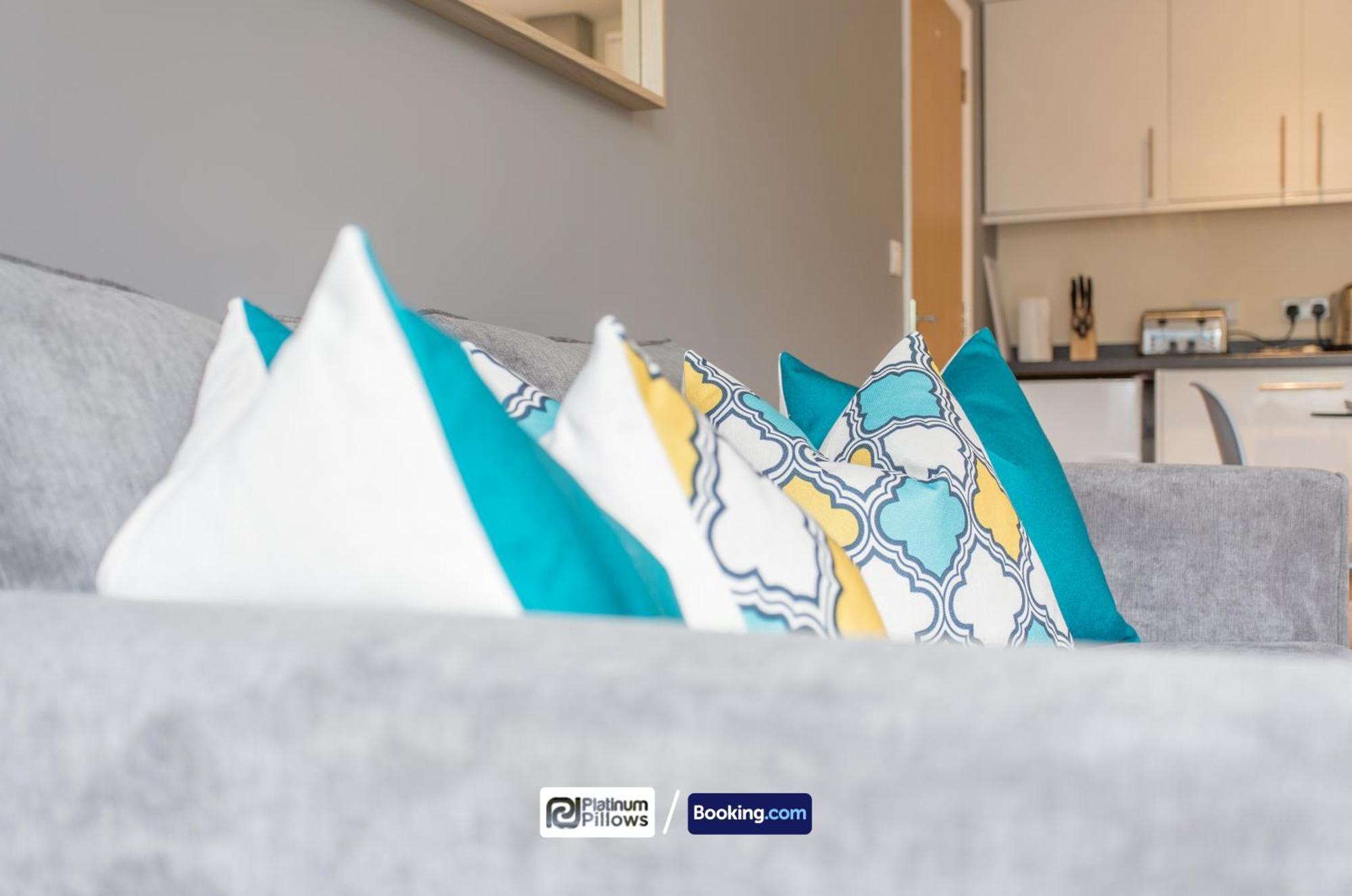 Modern Oxford 2 Bedroom Apartments, Near Headington Hospital, Families & Contractor Accommodation With Parking Exteriör bild