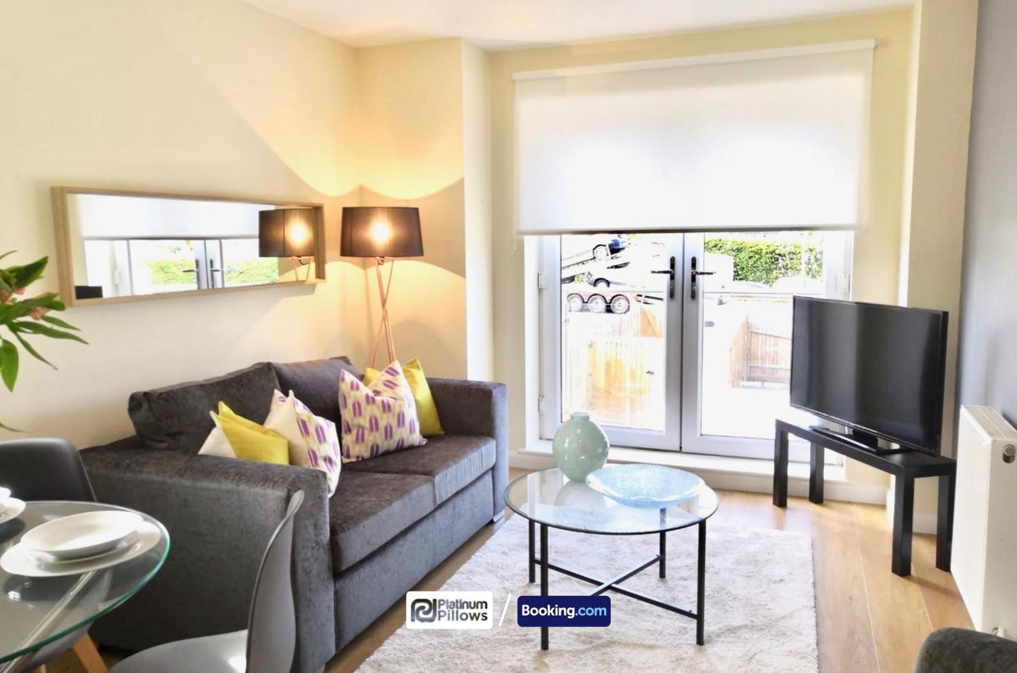 Modern Oxford 2 Bedroom Apartments, Near Headington Hospital, Families & Contractor Accommodation With Parking Exteriör bild