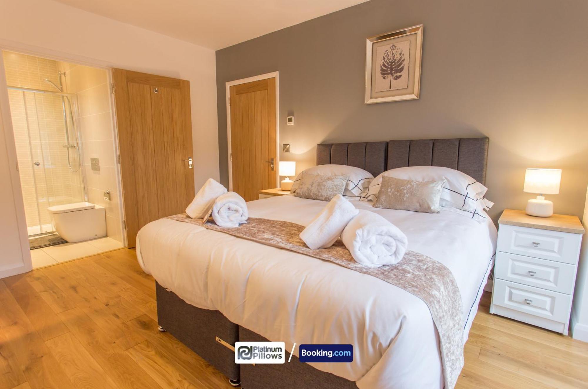 Modern Oxford 2 Bedroom Apartments, Near Headington Hospital, Families & Contractor Accommodation With Parking Exteriör bild