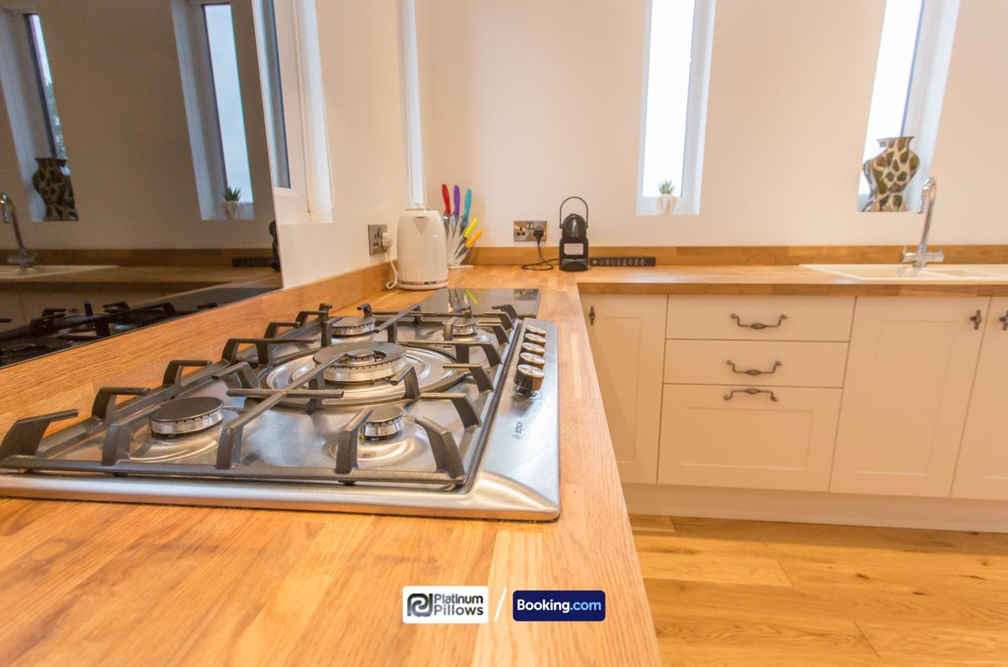 Modern Oxford 2 Bedroom Apartments, Near Headington Hospital, Families & Contractor Accommodation With Parking Exteriör bild