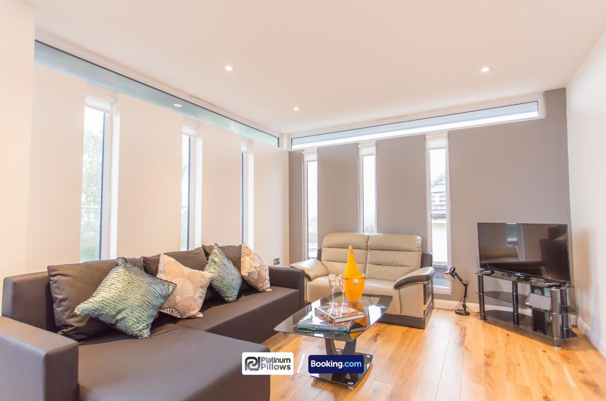 Modern Oxford 2 Bedroom Apartments, Near Headington Hospital, Families & Contractor Accommodation With Parking Exteriör bild